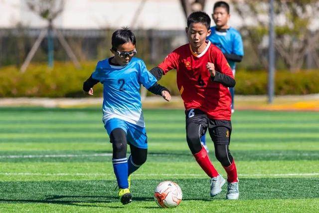 附加赛-76人险胜热火成功晋级 首轮对阵尼克斯